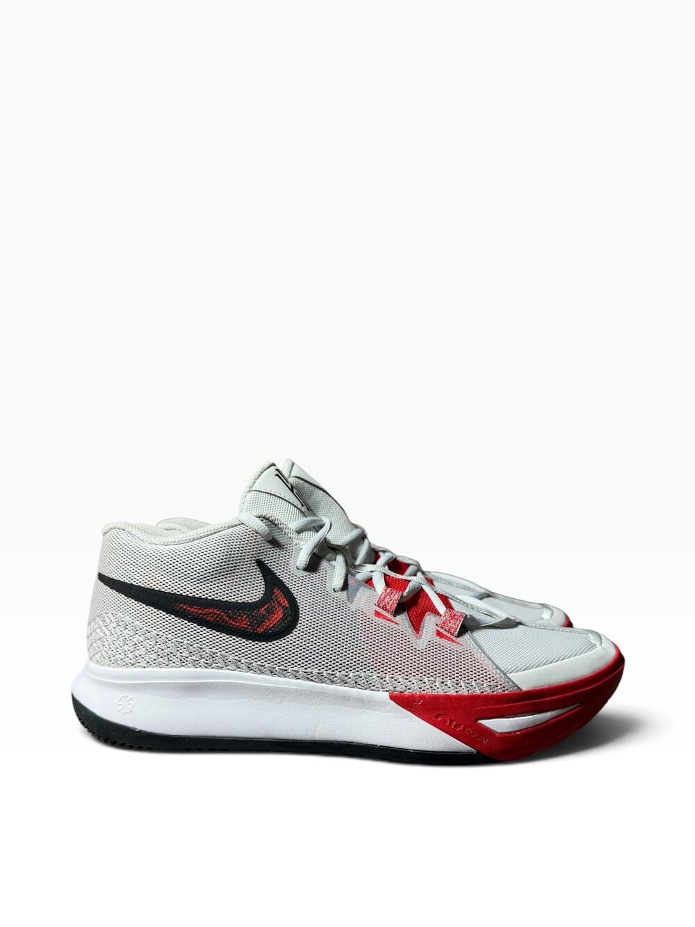 Nike Kyrie Flytrap 6 EP Men’s Size 10 Photon Dust University Red NEW No Box